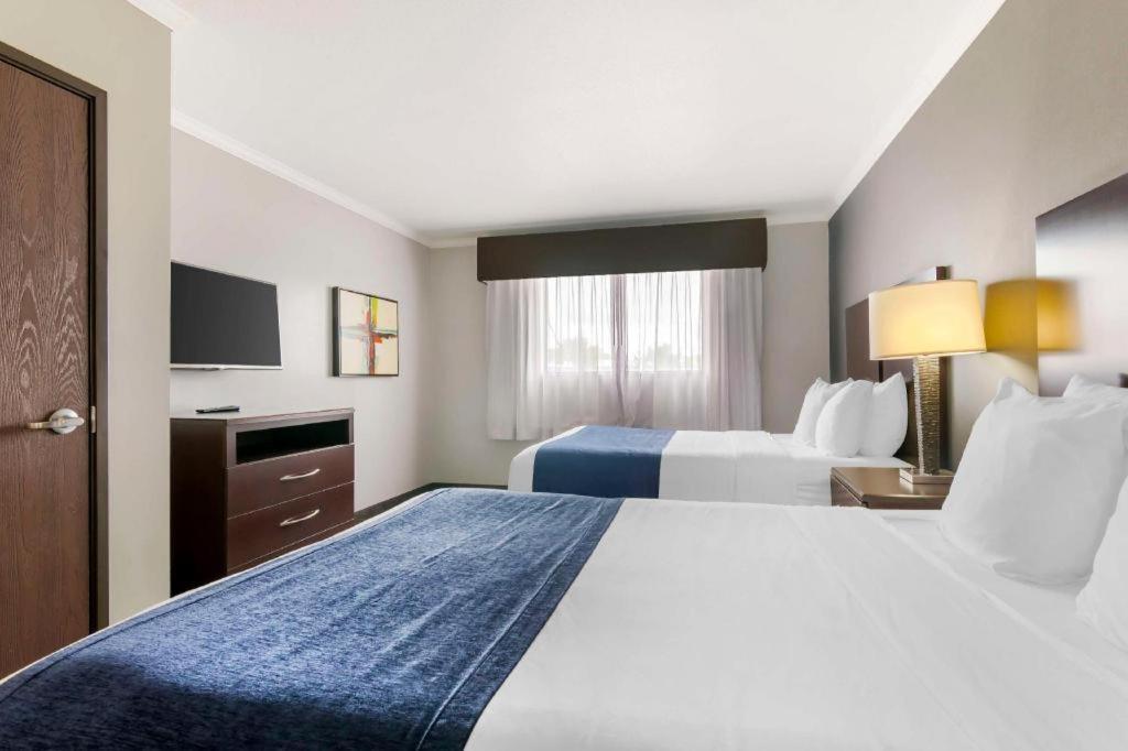 Best Western Plus Olathe Hotel Zewnętrze zdjęcie